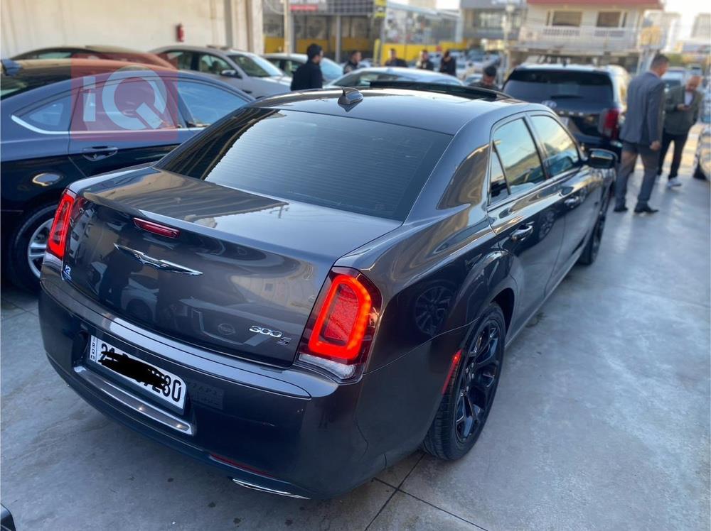 Chrysler 300